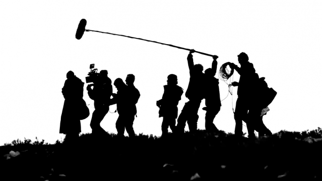 start_film-crew-635x357.jpg